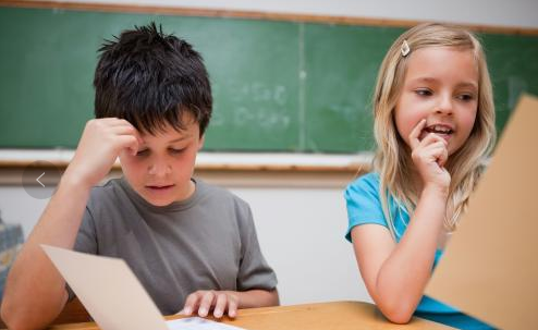 夸人聰明還在用smart？這些詞讓你的表達(dá)更高級(jí)